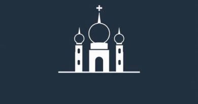 Define Secularism Class 8