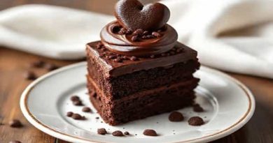 M&S Indulgent Chocolate Fudge Cake