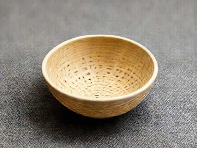 Lightweight Bowl Made Of Interwoven Materials