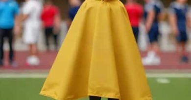 Youth Football Sideline Cape